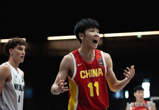 尽显篮球运动魅力，中国球员技术走向新高峰的简单介绍